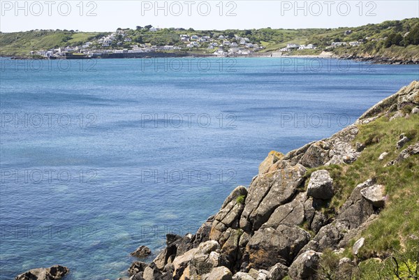 Coastal scenery near Coverack, Lizard Peninsula, Cornwall, England, UK