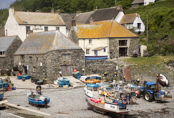 Fishing boats on beach, Cadgwith, Lizard peninsula, Cornwall, England, UK