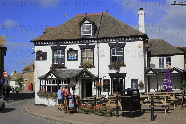 The King's Arms pub, Marazion, Cornwall, England, UK