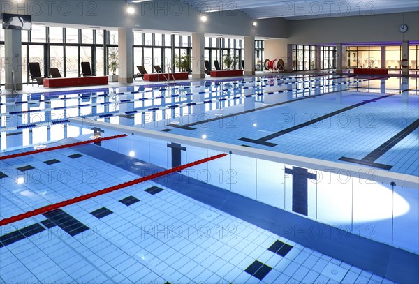 Swimming pool of the reopened Tiergarten municipal swimming pool, Berlin, 22/01/2024