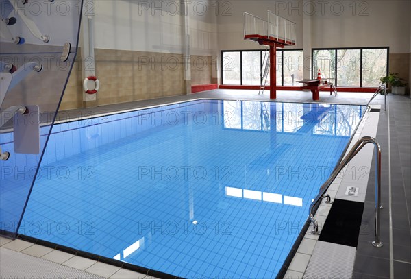 Diving tower in the reopened Tiergarten municipal swimming pool, Berlin, 22/01/2024