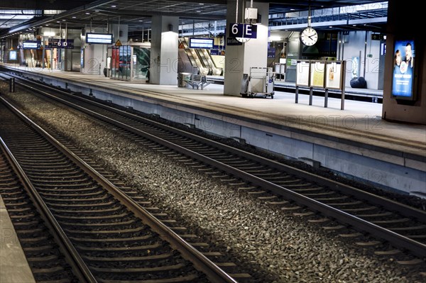 Empty platforms at Südkreuz station. The fourth train drivers' strike by the German Train Drivers'
