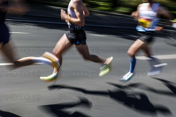 Participants of the Citylauf on the 25 km running course, Berlin, 15/05/2022