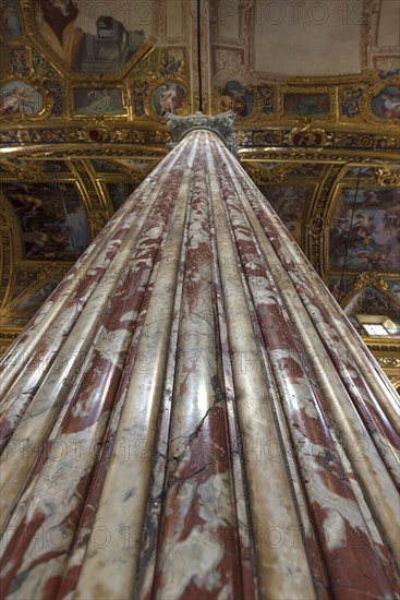 Supporting column in the Basilica della Santissima Annunziata del Vastato, consecrated in 1520,