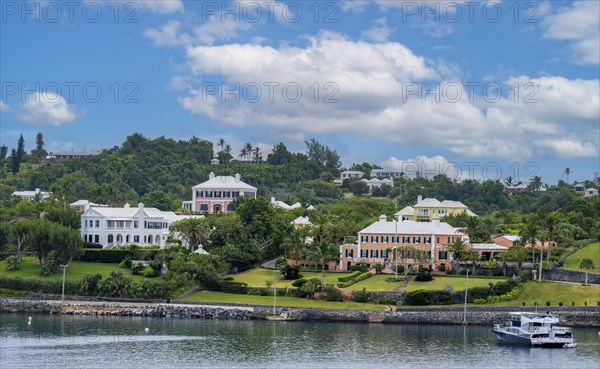 Living in Hamilton Bermuda