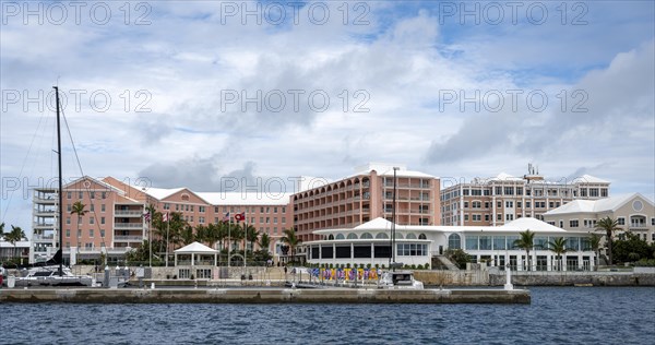 Living in Hamilton Bermuda