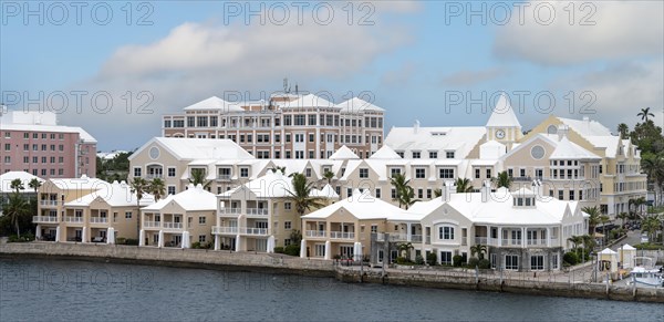 Living in Hamilton Bermuda