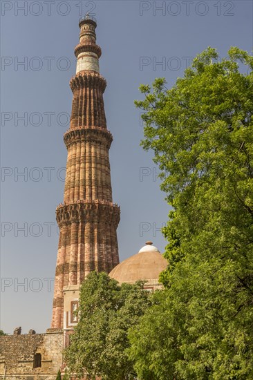 Qutb Minar, the minaret and victory tower, one of the UNESCO World Heritage Sites in Delhi,