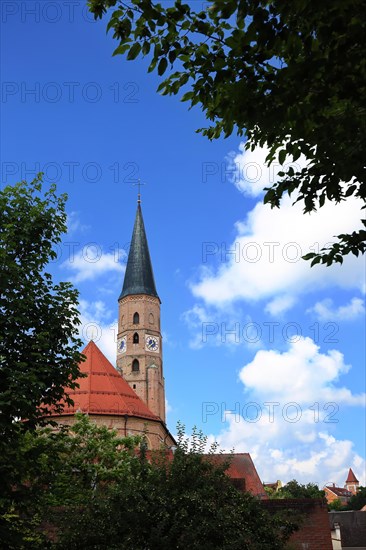 The historic old town of Dingolfing with a view of the parish church of St John. Dingolfing, Lower