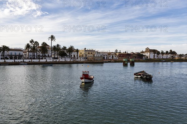 River Rio Guadalete in the evening, El Puerto de Santa Maria, Costa de la Luz, Andalusia, Spain,