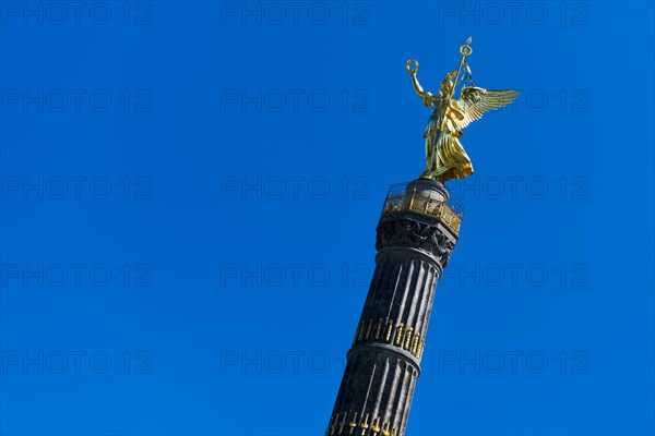 The Victory Column on the Strasse des 17. Juni, monument, sculpture, golden, gold, angel, sight,