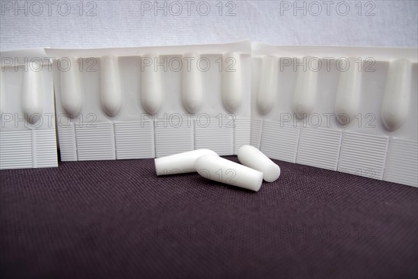 Suppositories, plastic moulds, laboratory, suppositories, production, pharmacy, In pharmacies,