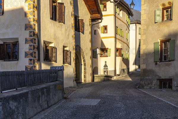 Historic houses, sgraffito, facade decorations, historic town, Guarda, Engadin, Grisons,