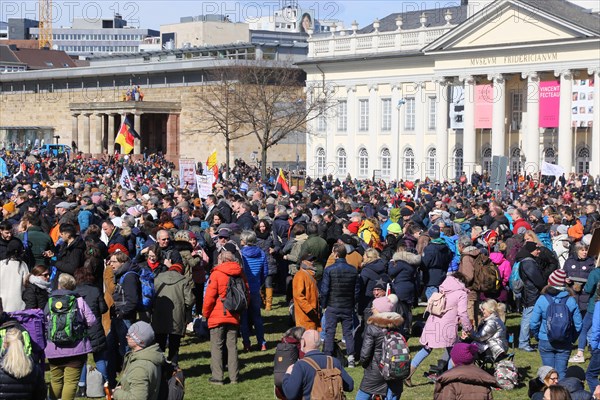 Large demonstration by critics of the corona measures in Kassel: Protests took place simultaneously