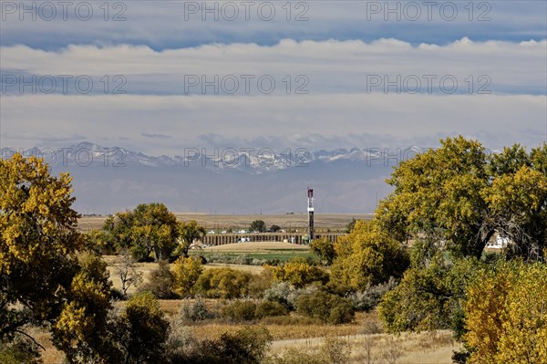 Keenesburg, Colorado, An oil drilling rig on the eastern plains of rural Colorado. The Rocky