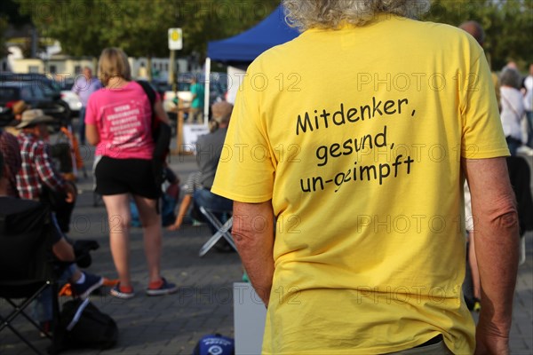 Monday demonstration against the corona measures in Bad Duerkheim under the motto Talking together,