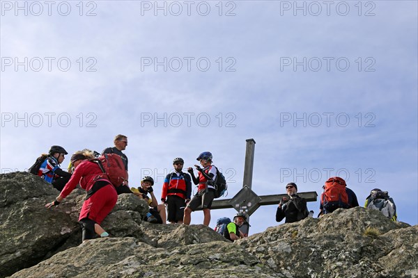 Mountain bike tour through the Bavarian Forest with the DAV Summit Club: stopover on the summit of