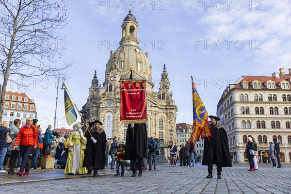 LUST & PASSION & JOY OF LIFE, for the joy of the masquerade, the Elbvenezian Carnival took place in
