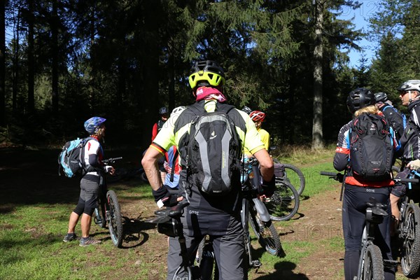 Mountain bike tour through the Bavarian Forest with the DAV Summit Club: stopover on the way to the