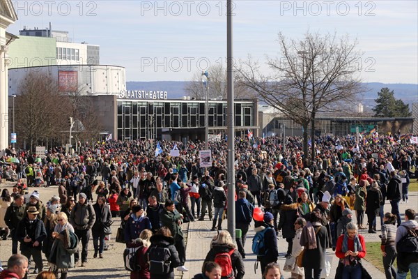 Large demonstration by critics of the corona measures in Kassel: Protests took place simultaneously