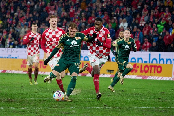 Bundesliga catch-up match between Mainz 05 and Union Berlin at the MEWA Arena in Mainz. Berlin's