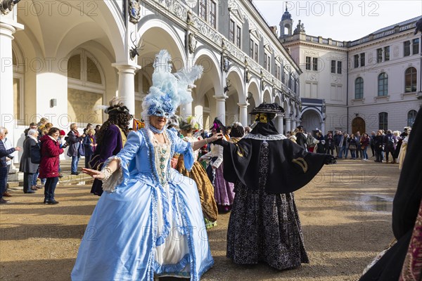 LUST & PASSION & JOY OF LIFE, for the joy of the masquerade, the Elbvenezian Carnival took place in
