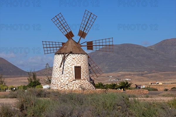Molino de Tefia, windmill near Tefia, windmill with 6 blades, Canary Islands, Fuerteventura, Spain,