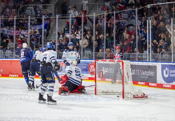 26.01.2024, DEL, German Ice Hockey League, Matchday 41) : Adler Mannheim vs Iserlohn Roosters (The