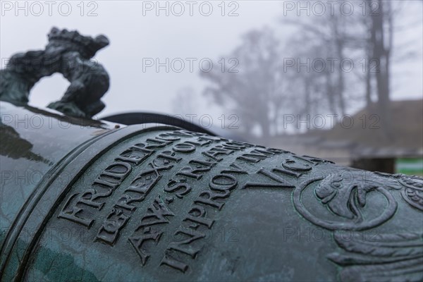 Winter atmosphere at the Bergfestung.Kanone, Koenigstein, Saxony, Germany, Europe