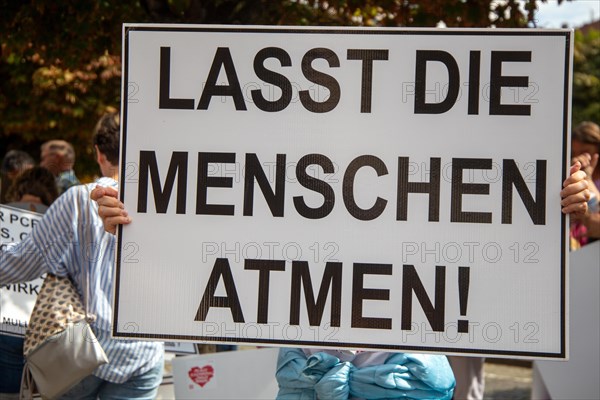 Lateral thinking demo in Darmstadt, Hesse: The demonstration was directed against the corona