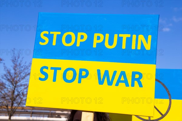 Peace demonstration against the war in Ukraine in the cities of Ludwigshafen and Mannheim with a