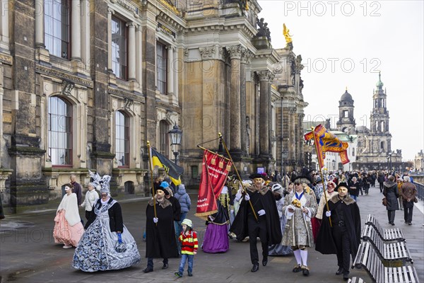 LUST & PASSION & JOY OF LIFE, for the joy of the masquerade, the Elbvenezian Carnival took place in