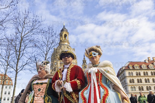 LUST & PASSION & JOY OF LIFE, for the joy of the masquerade, the Elbvenezian Carnival took place in