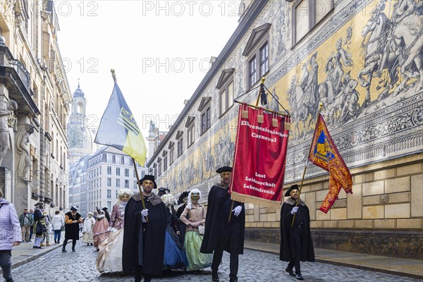 LUST & PASSION & JOY OF LIFE, for the joy of the masquerade, the Elbvenezian Carnival took place in
