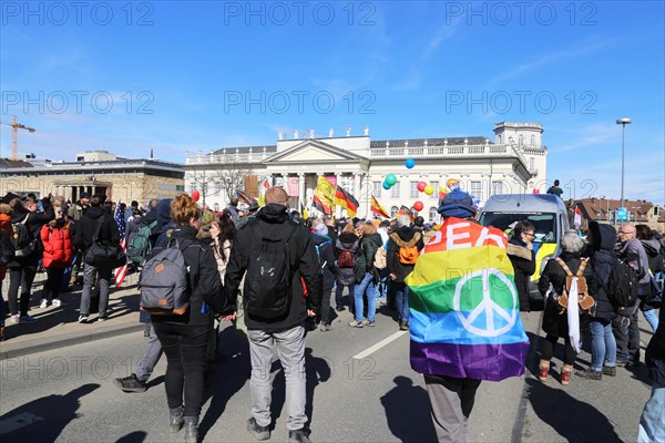 Large demonstration by critics of the corona measures in Kassel: Protests took place simultaneously