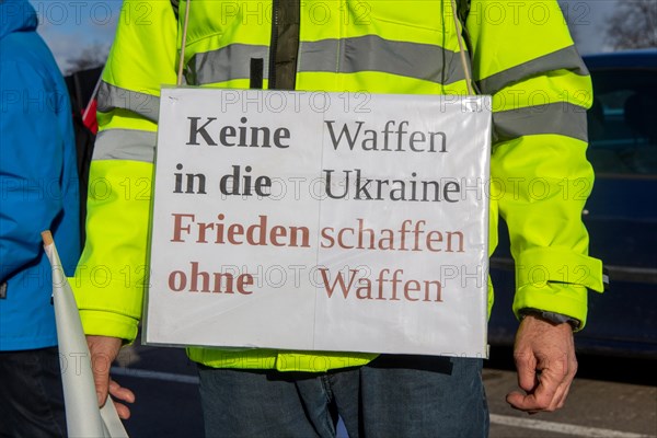 Demonstration in Landau in der Pfalz in favour of peace negotiations, affordable energy and living