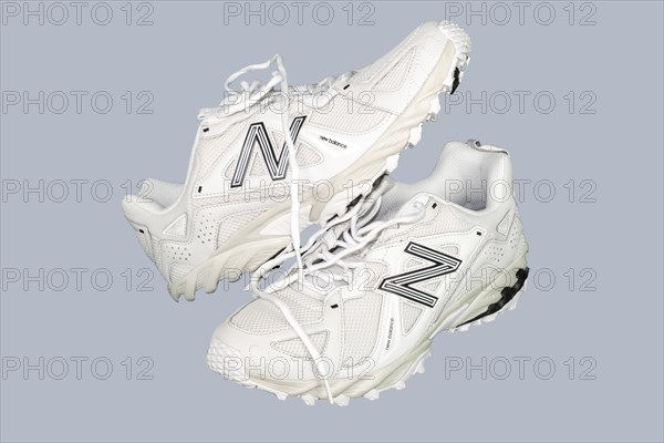 Sneakers released: New Balance 610
