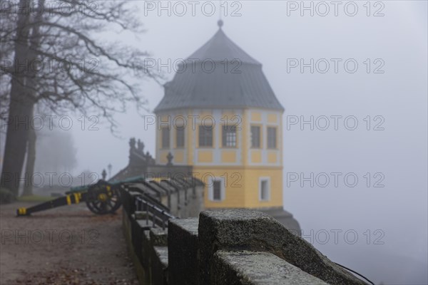 Winter atmosphere at the mountain fortress. Friedrichsburg (Christiansburg), Koenigstein, Saxony,
