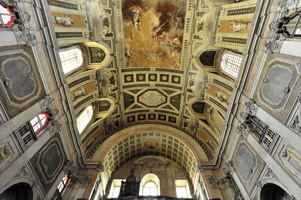 Interior view, Igreja da Encarnacao, Church of the Incarnation, built in 1708, Lisbon, Lisboa,