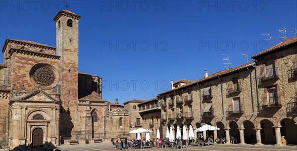 View from Plaza Mayor of cathedral church, Catedral de Santa Maria de Sigueenza, Siguenza,
