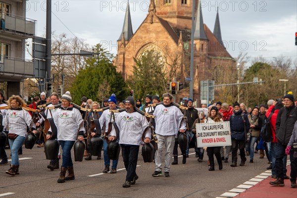 Karlsruhe, 10 December 2023: Large demonstration in favour of reappraisal of the coronavirus