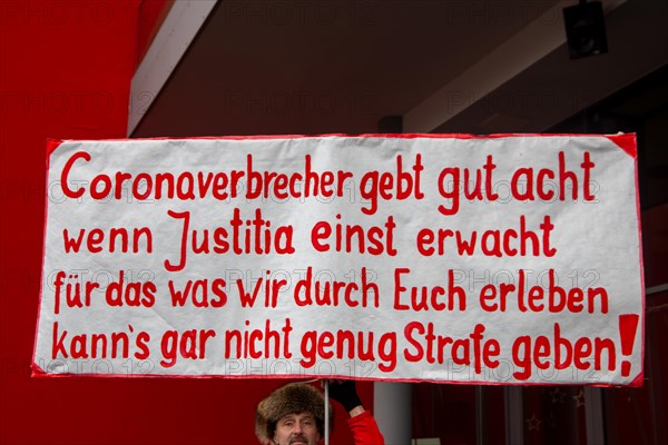 Karlsruhe, 10 December 2023: Large demonstration in favour of reappraisal of the coronavirus