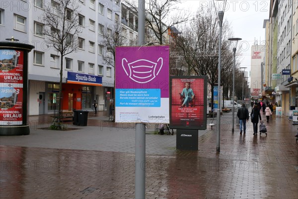 Symbolic of the coronavirus crisis in Germany: the deserted pedestrian zone in Ludwigshafen