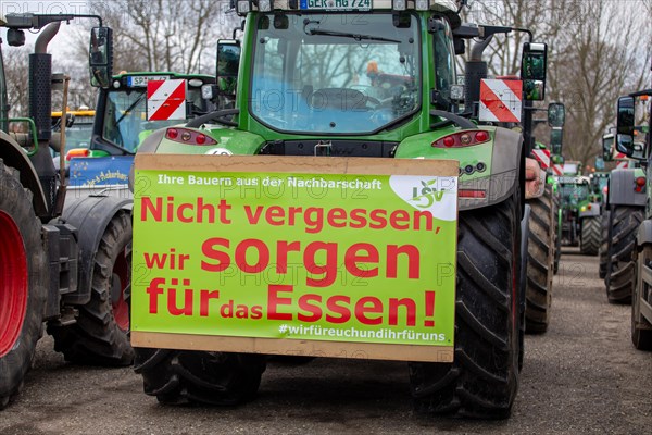 Farmers' protests in Ludwigshafen am Rhein: large demonstration by farmers from the Southern