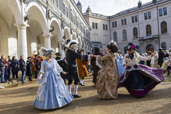 LUST & PASSION & JOY OF LIFE, for the joy of the masquerade, the Elbvenezian Carnival took place in