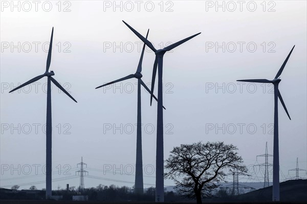 Windmills in a wind farm, Nauen, 03/03/2021