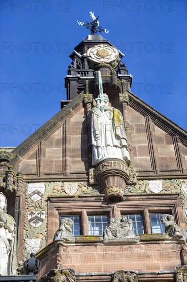 Justice statue, Council House building opened 1917, Tudor style 20th century architecture,