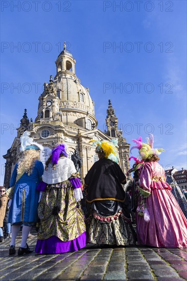 LUST & PASSION & JOY OF LIFE, for the joy of the masquerade, the Elbvenezian Carnival took place in