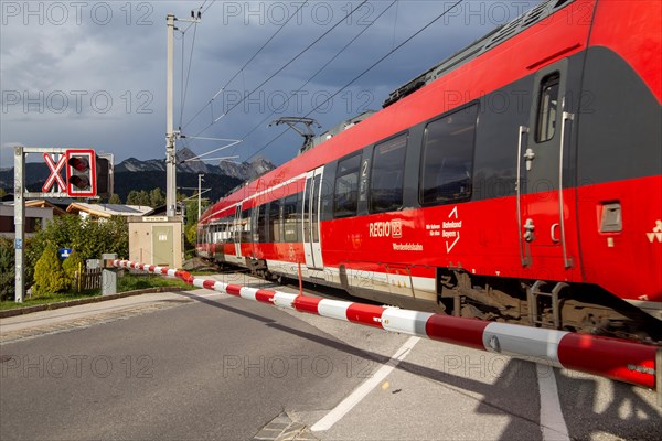 The Werdenfelsbahn, a local train operated by Deutsche Bahn, in Seefeld, Tyrol. The Werdenfelsbahn