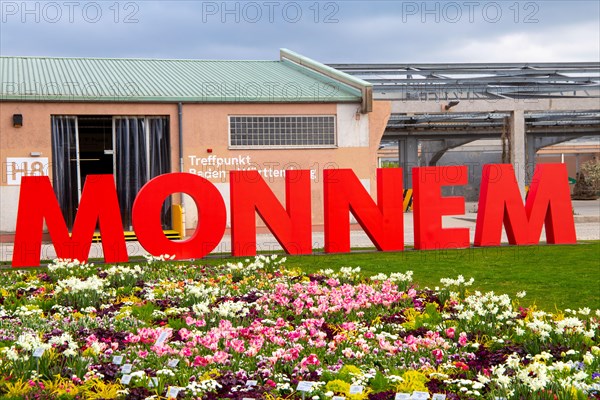 BUGA (Federal Garden Show) Mannheim 2023: The word MONNEM is written in large letters in Spinelli